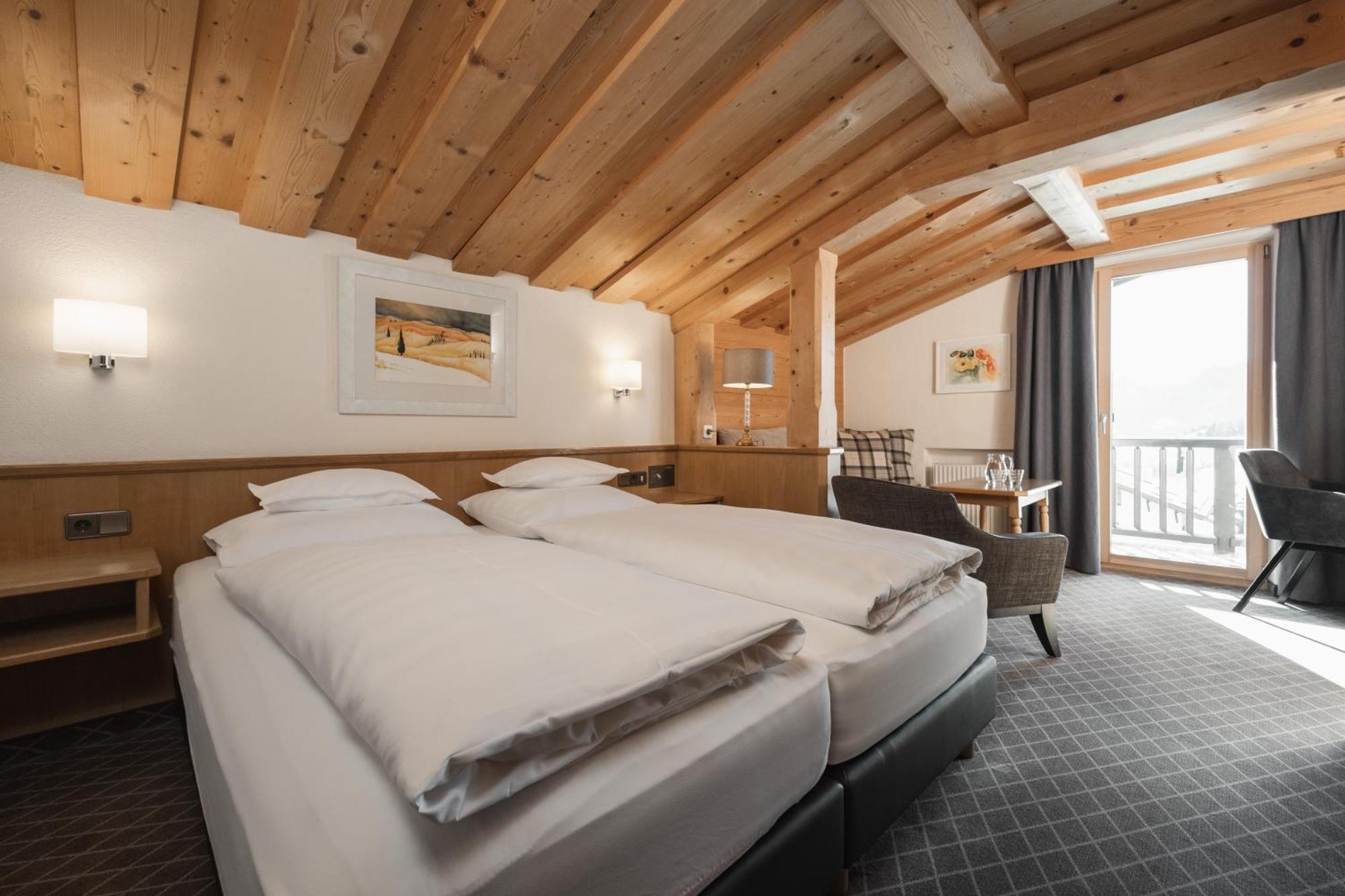 Jochum Hotel Garni Fiss Eksteriør billede