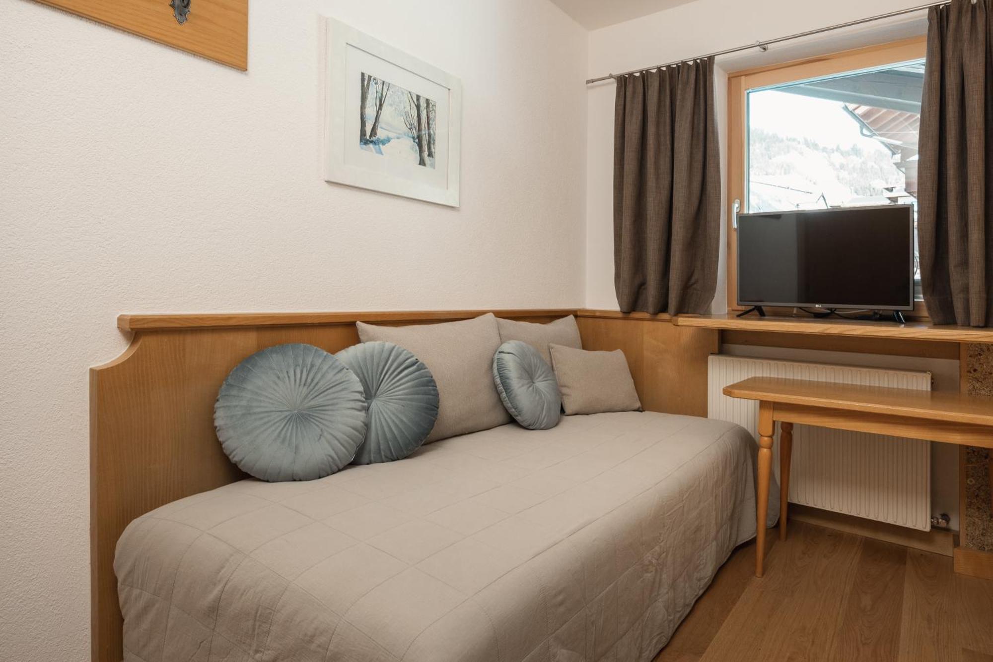 Jochum Hotel Garni Fiss Eksteriør billede